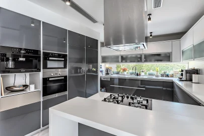 Moradia T5 para Venda em São João das Lampas e Terrugem