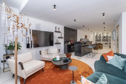 Moradia T5 para Venda em São João das Lampas e Terrugem