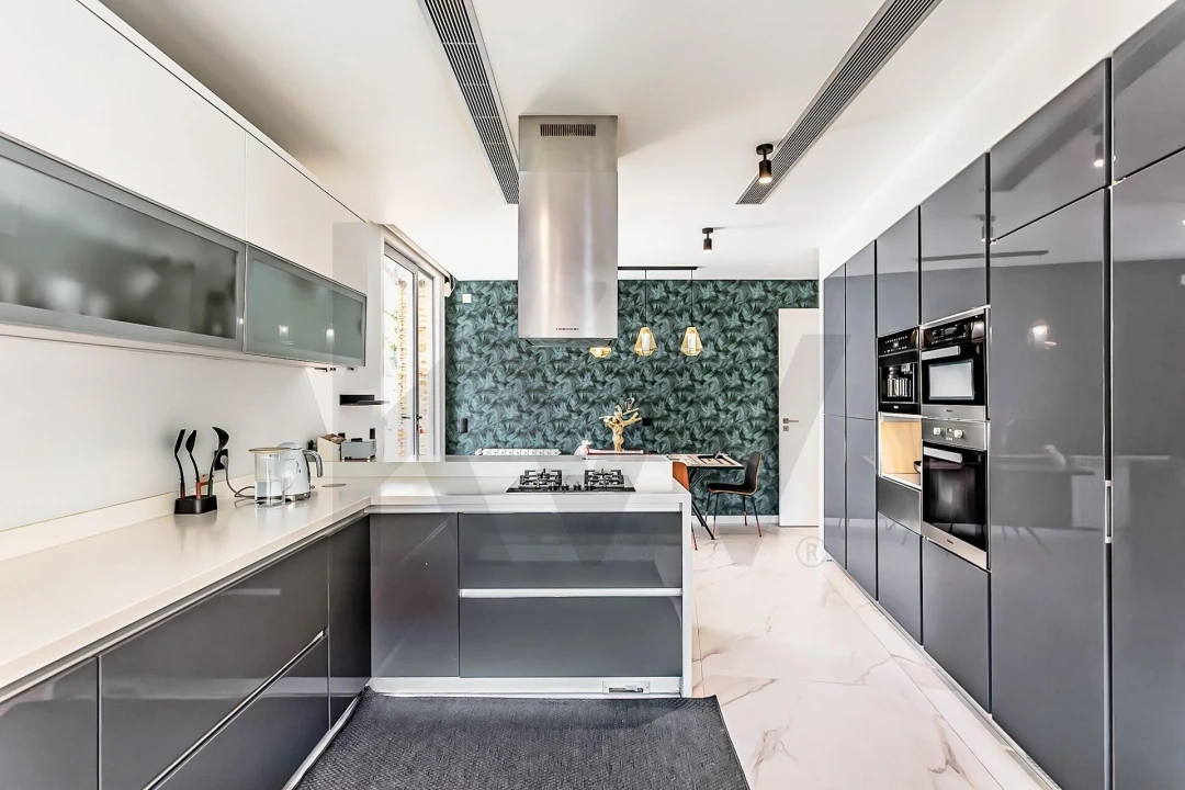 Moradia T5 para Venda em São João das Lampas e Terrugem Foto 8