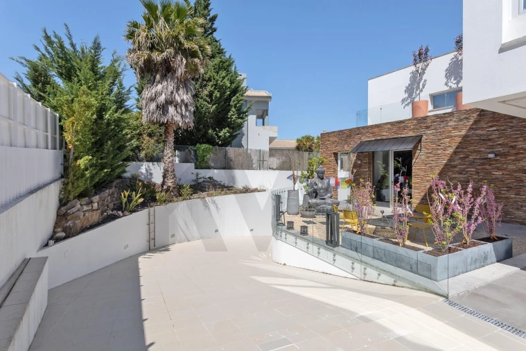 Moradia T5 para Venda em São João das Lampas e Terrugem Foto 81