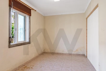 Moradia T2 para Venda em Benfica