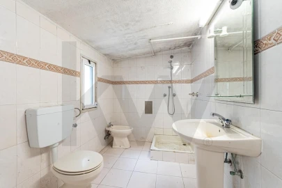 Moradia T2 para Venda em Benfica