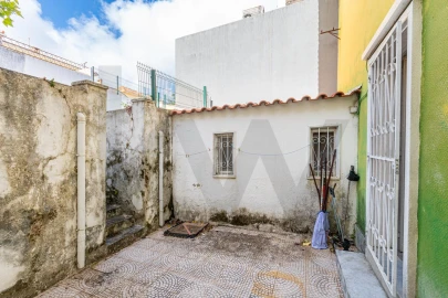 Moradia T2 para Venda em Benfica