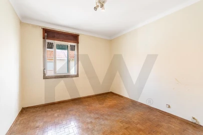 Moradia T2 para Venda em Benfica