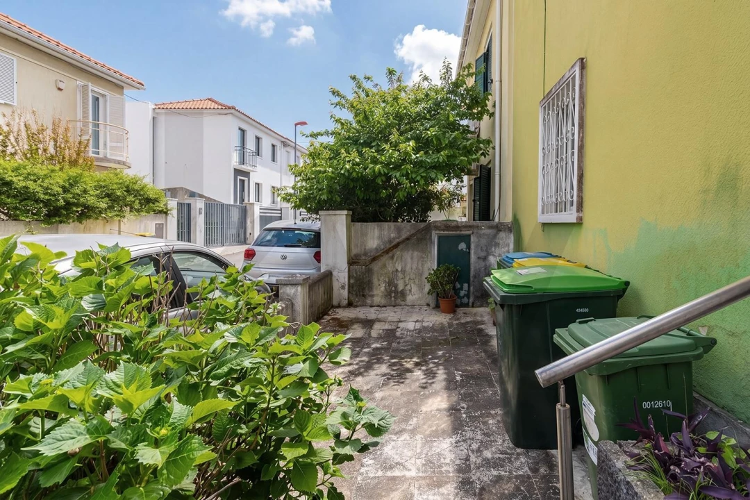 Moradia T2 para Venda em Benfica Foto 26