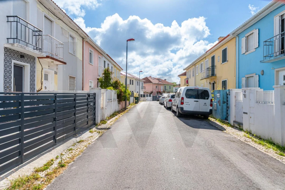 Moradia T2 para Venda em Benfica Foto 25