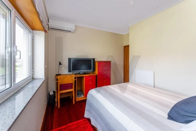 Moradia T4 para Venda em Vila Praia de Ancora