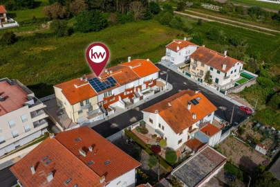 Moradia T4 para Venda em Vila Praia de Ancora