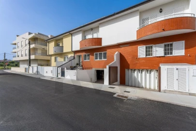Moradia T4 para Venda em Vila Praia de Ancora
