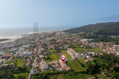 Moradia T4 para Venda em Vila Praia de Ancora