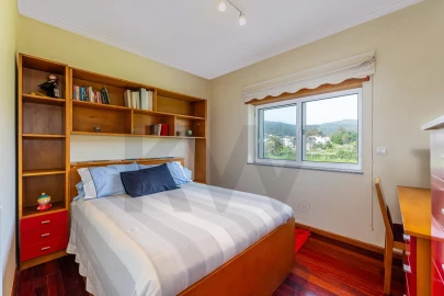 Moradia T4 para Venda em Vila Praia de Ancora