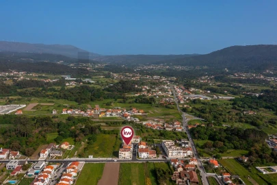 Moradia T4 para Venda em Vila Praia de Ancora