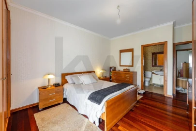 Moradia T4 para Venda em Vila Praia de Ancora