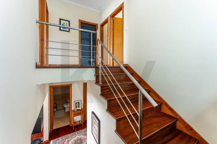 Moradia T4 para Venda em Vila Praia de Ancora Foto 33