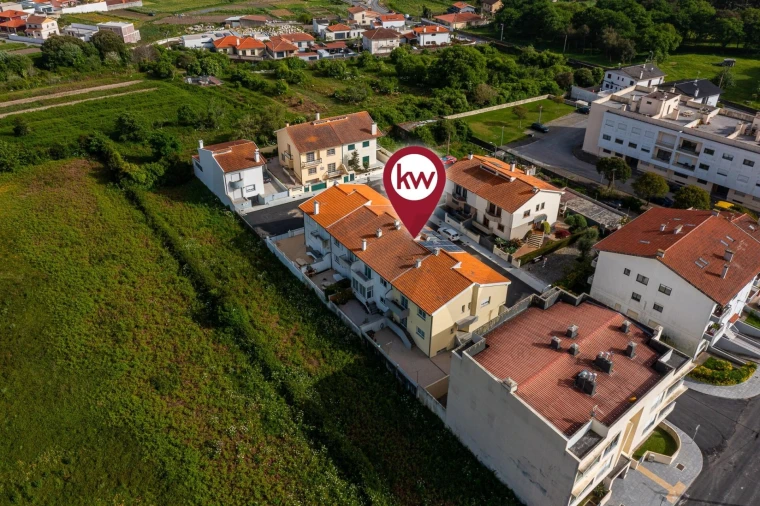 Moradia T4 para Venda em Vila Praia de Ancora Foto 43