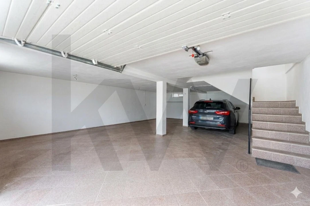 Moradia T4 para Venda em Vila Praia de Ancora Foto 34