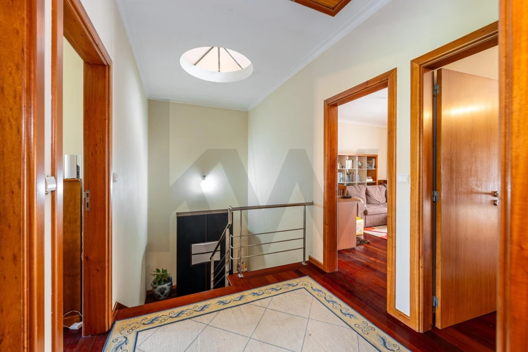 Moradia T4 para Venda em Vila Praia de Ancora Foto 23