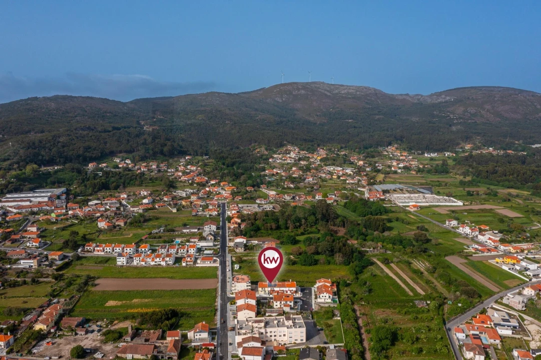 Moradia T4 para Venda em Vila Praia de Ancora Foto 45