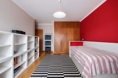 Apartamento T4 para Arrendamento em Funchal (Se)