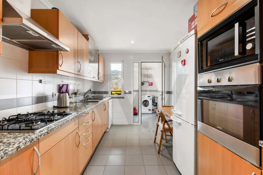 Apartamento T4 para Arrendamento em Funchal (Se) Foto 12