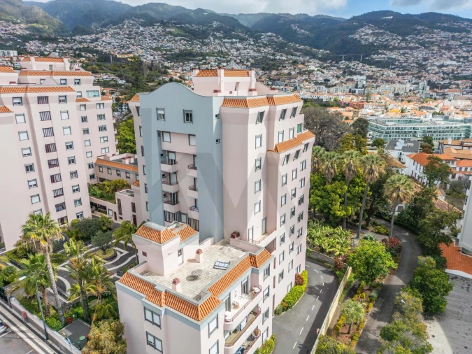 Apartamento T4 para Arrendamento em Funchal (Se) Foto 39