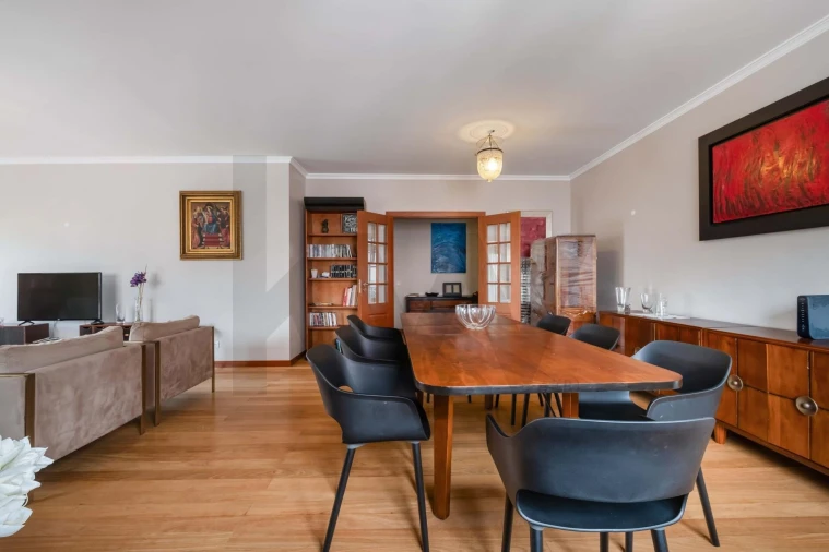 Apartamento T4 para Arrendamento em Funchal (Se) Foto 10