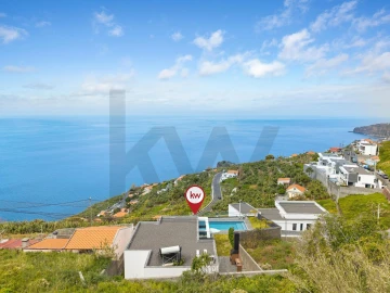 Moradia T3 para Venda em Ribeira Brava