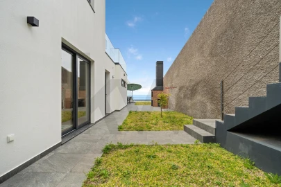 Moradia T3 para Venda em Ribeira Brava