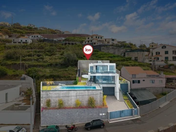 Moradia T3 para Venda em Ribeira Brava