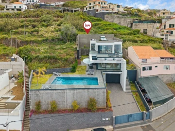 Moradia T3 para Venda em Ribeira Brava