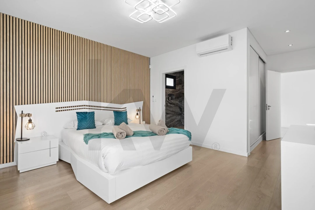 Moradia T3 para Venda em Ribeira Brava Foto 32