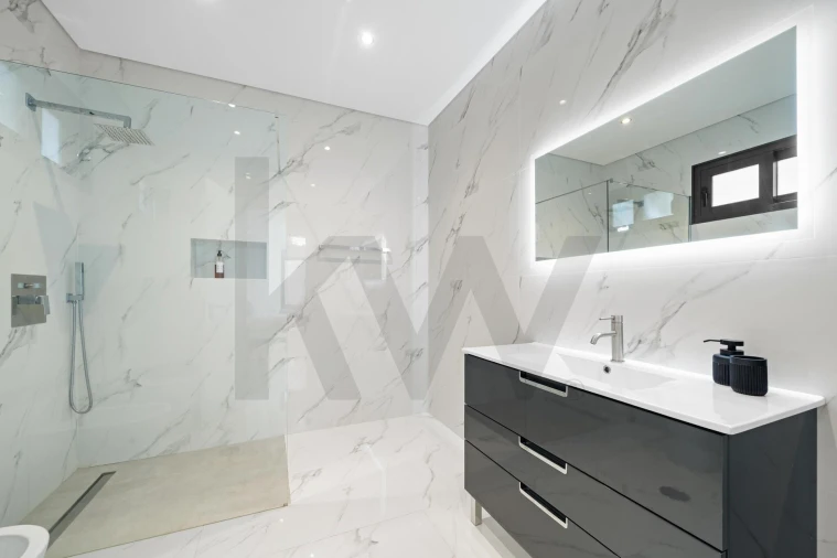 Moradia T3 para Venda em Ribeira Brava Foto 25