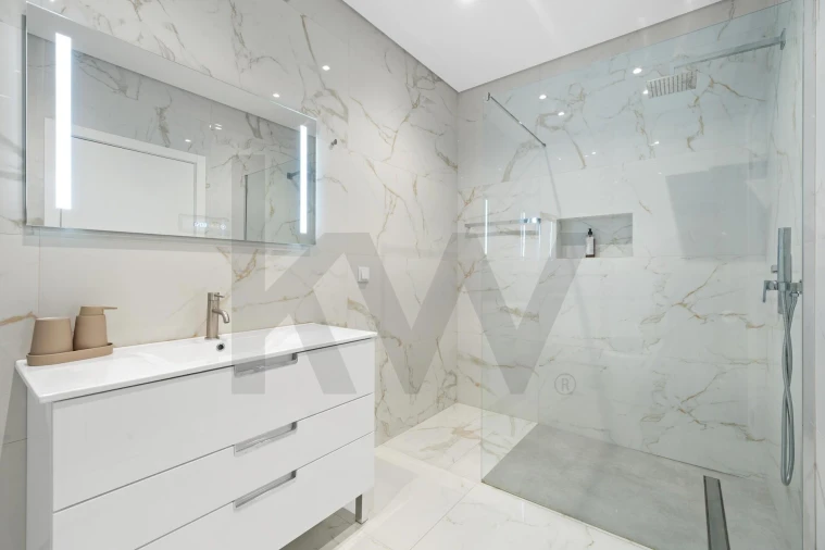 Moradia T3 para Venda em Ribeira Brava Foto 27