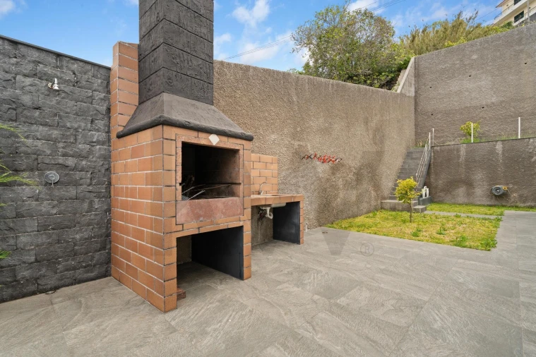 Moradia T3 para Venda em Ribeira Brava Foto 22