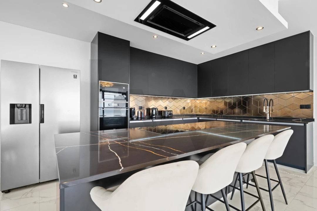 Moradia T3 para Venda em Ribeira Brava Foto 7