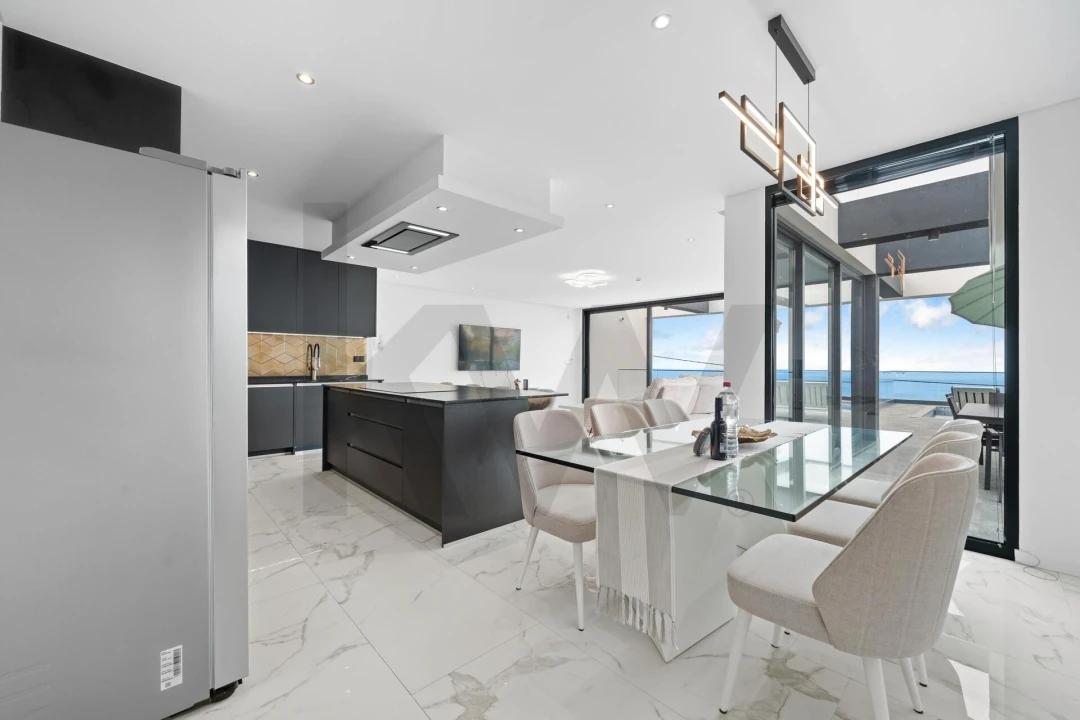 Moradia T3 para Venda em Ribeira Brava Foto 11