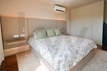 Moradia T3 para Venda em Foz do Sousa e Covelo