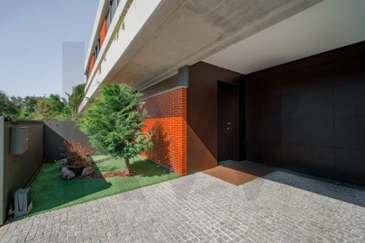 Moradia T3 para Venda em Foz do Sousa e Covelo