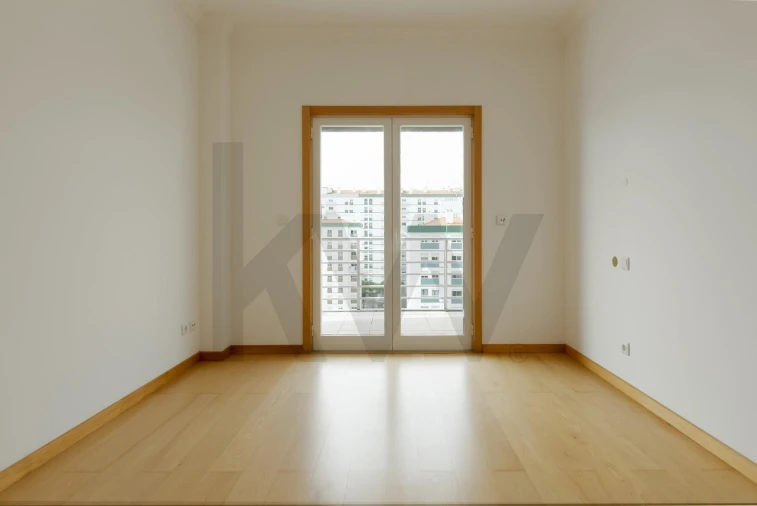 Apartamento T3 para Arrendamento em Oeiras e São Julião da Barra, Paço de Arcos e Caxias Foto 17