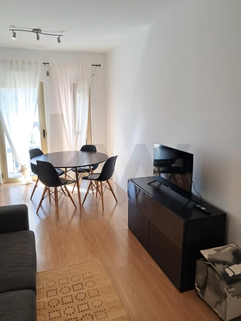 Apartamento T1 para Arrendamento em Avenidas Novas