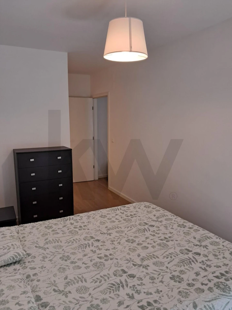 Apartamento T1 para Arrendamento em Avenidas Novas Foto 5