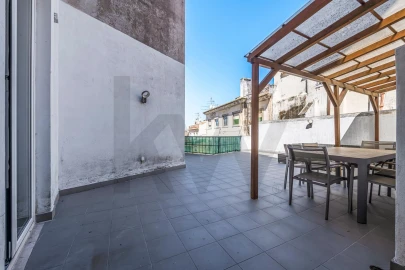 Armazém para Venda em Santa Maria Maior