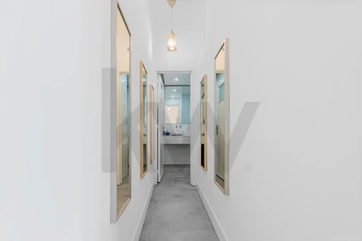 Armazém para Venda em Santa Maria Maior