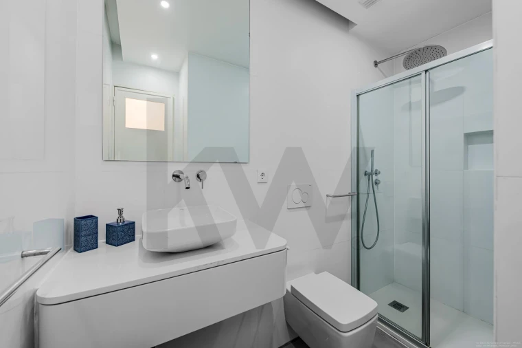 Armazém para Venda em Santa Maria Maior Foto 14