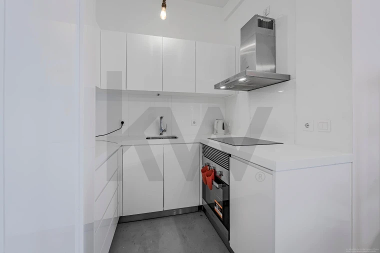 Armazém para Venda em Santa Maria Maior Foto 12