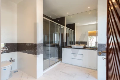 Apartamento T3 para Arrendamento em Carcavelos e Parede