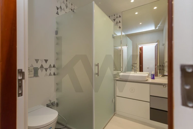 Apartamento T3 para Arrendamento em Carcavelos e Parede Foto 19