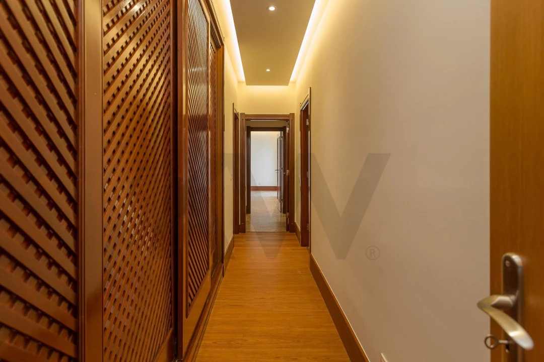 Apartamento T3 para Arrendamento em Carcavelos e Parede Foto 13