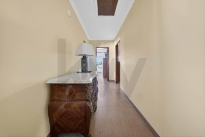 Moradia T4 para Venda em Sesimbra (Castelo)