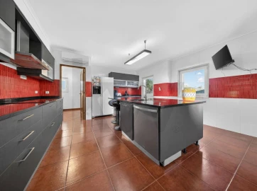 Moradia T4 para Venda em Sesimbra (Castelo)